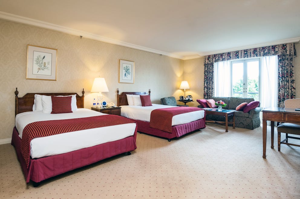 Deluxe Double Double Room