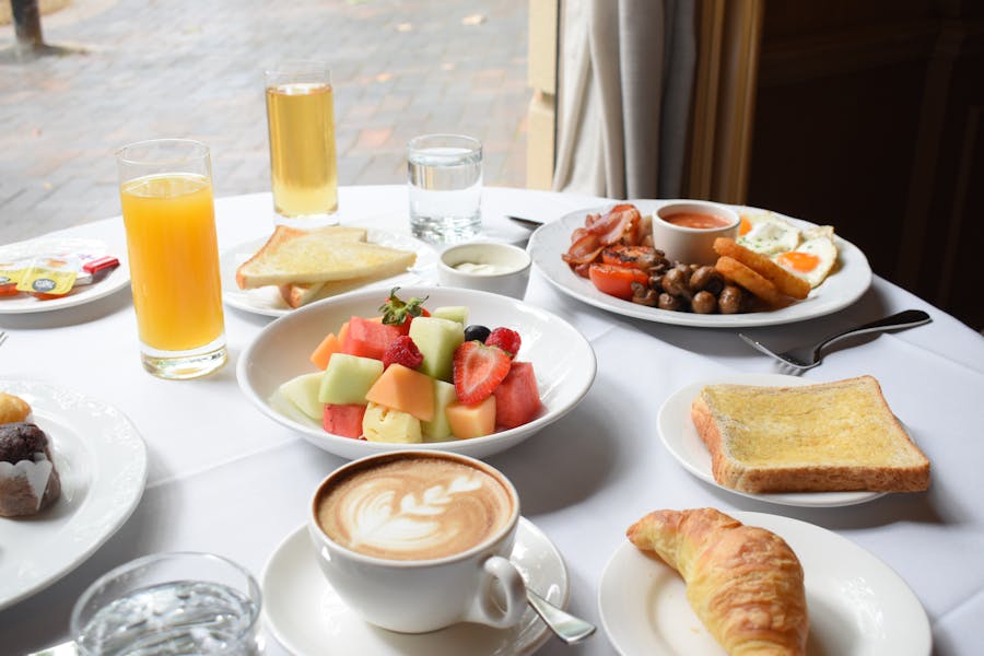 Dining Room Breakfast