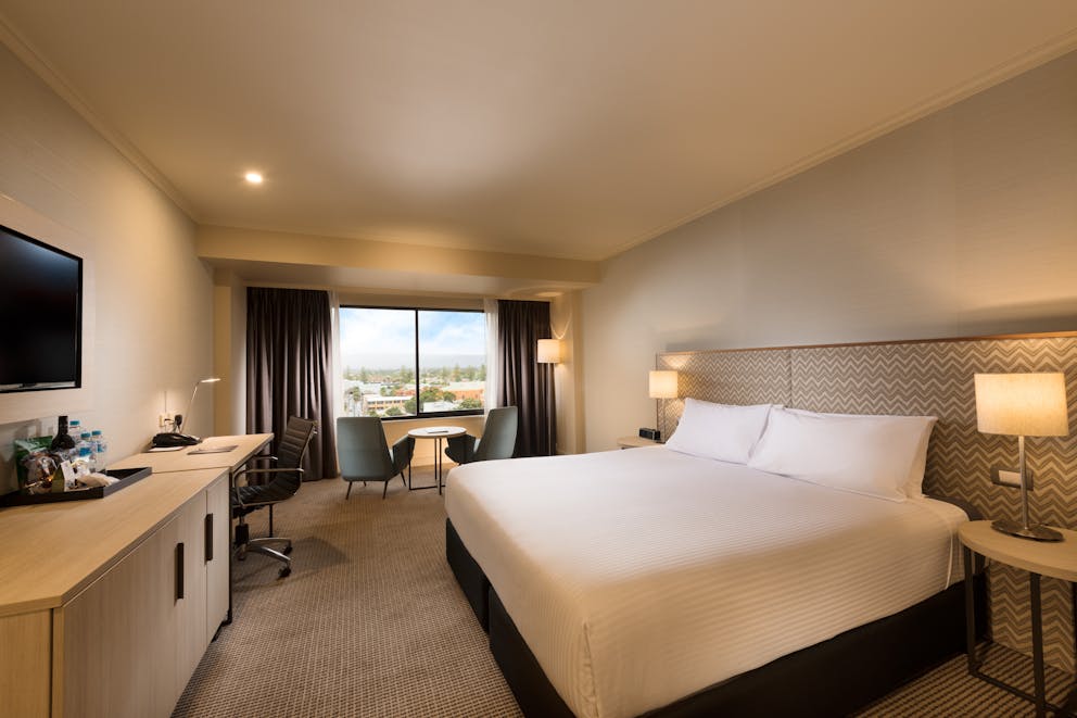 Stamford Grand Adelaide City View Room
