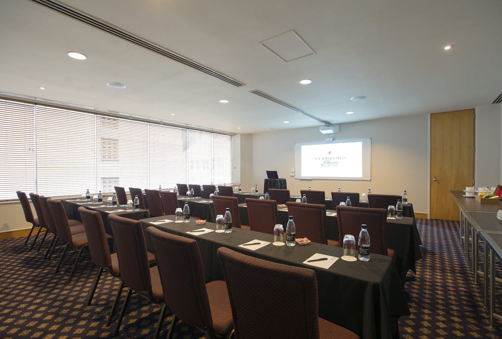 SENTOSA ROOM CLASSROOM