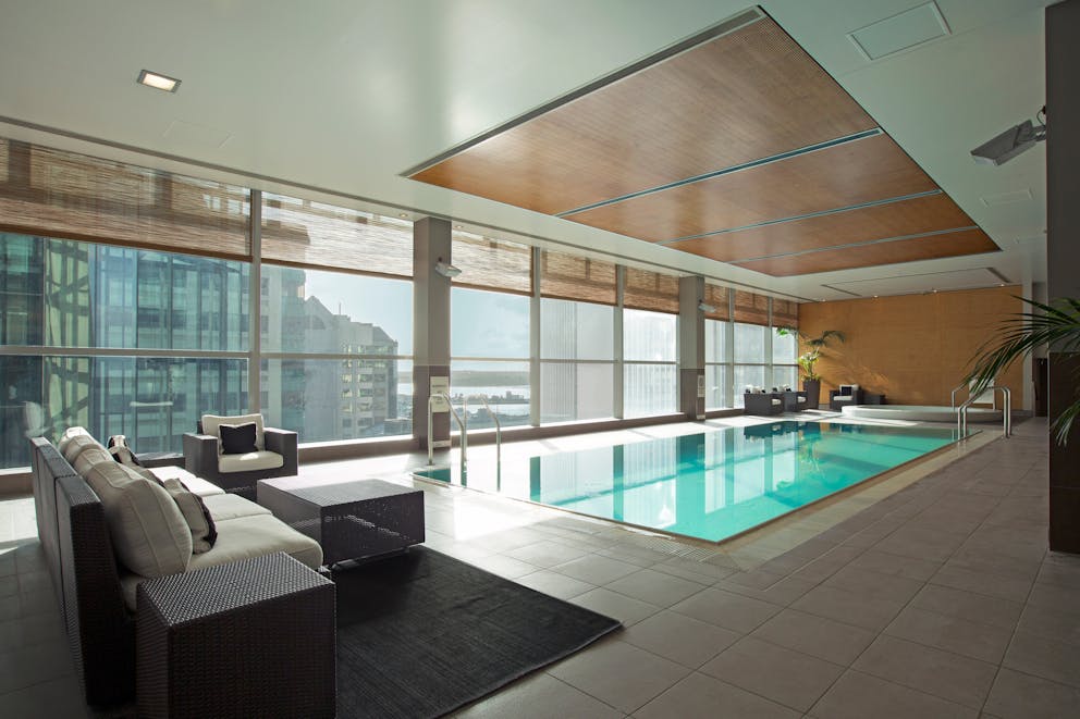 Stamford Plaza Auckland Pool