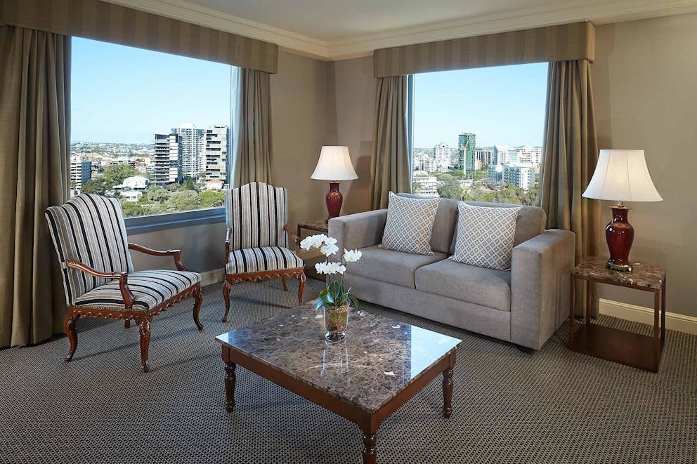 Stamford Plaza Brisbane Story Bridge Suite