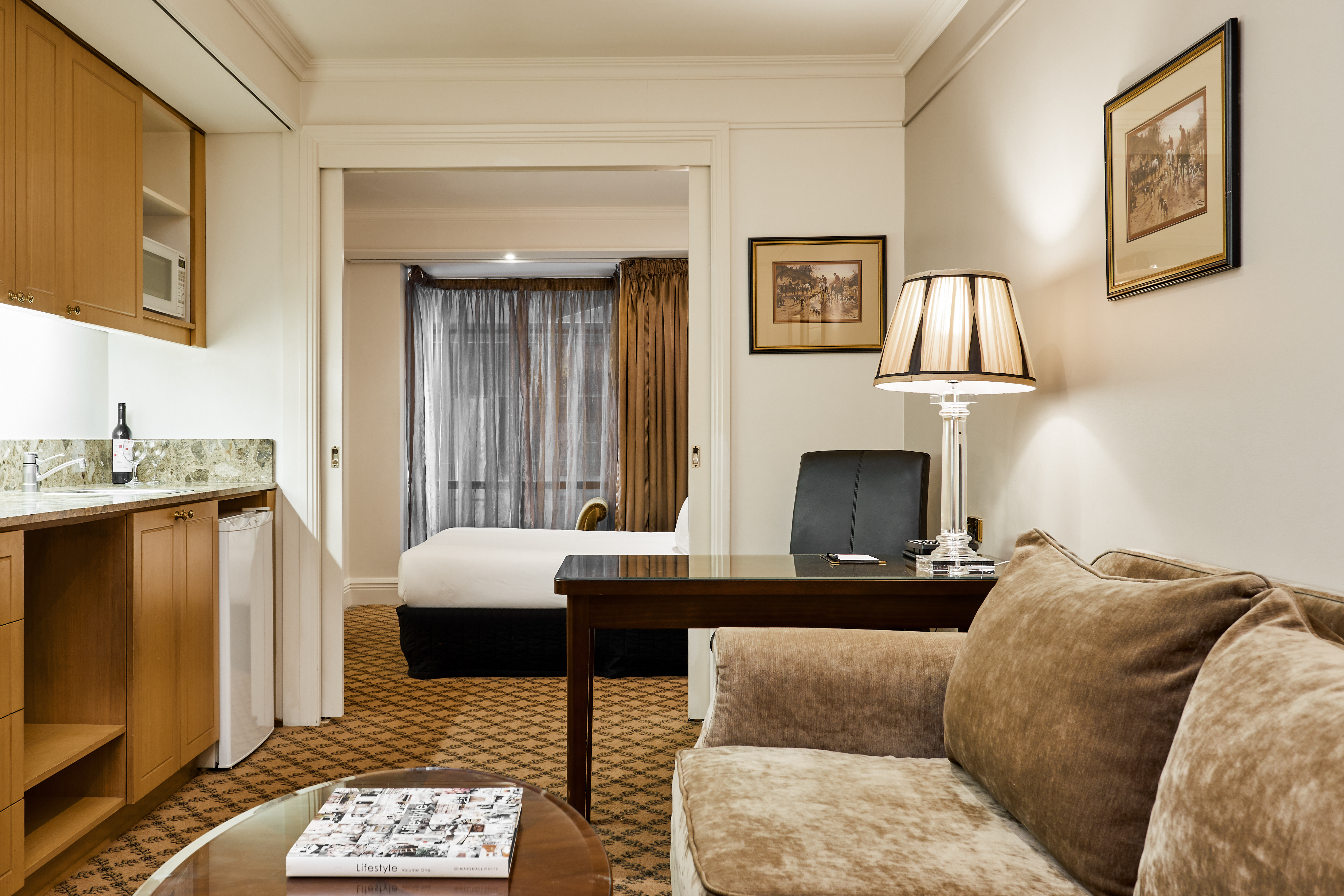 Melbourne Cricket Ground (MCG) Melbourne Cricket Ground (MCG)