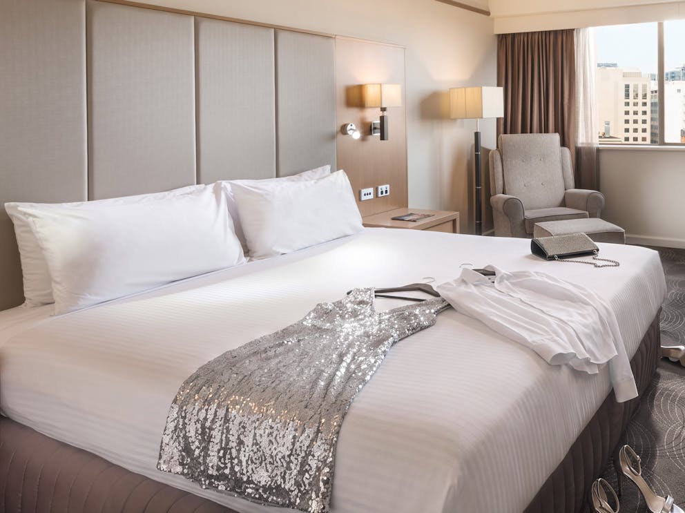 2026 NYE Accomodation Package Superior City View Landscape