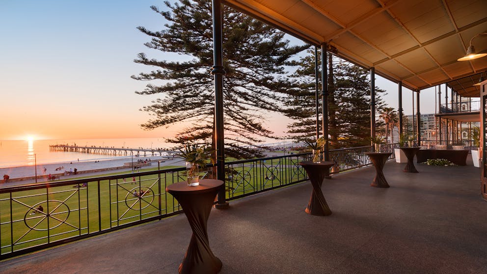 Ballroom Balcony Cocktail 1 v2
