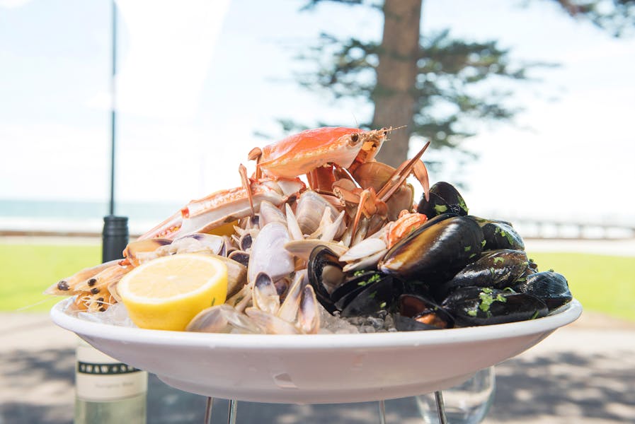 Seafood at the Promenade