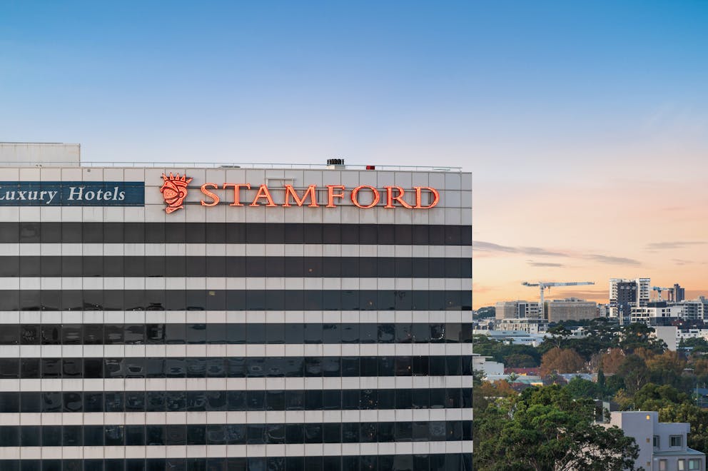 Hotel Sunset View with Logo