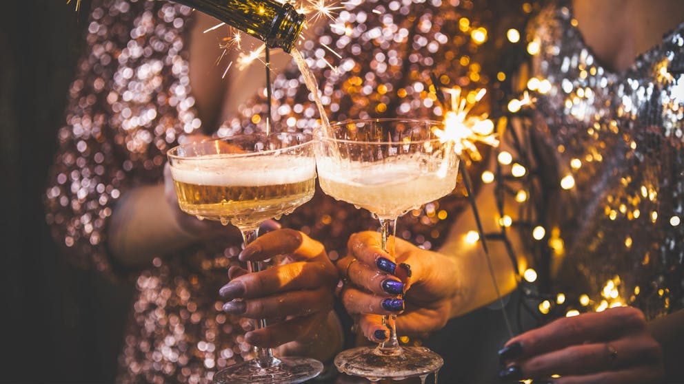 SPM NYE Buffet Dinner + DJ 7