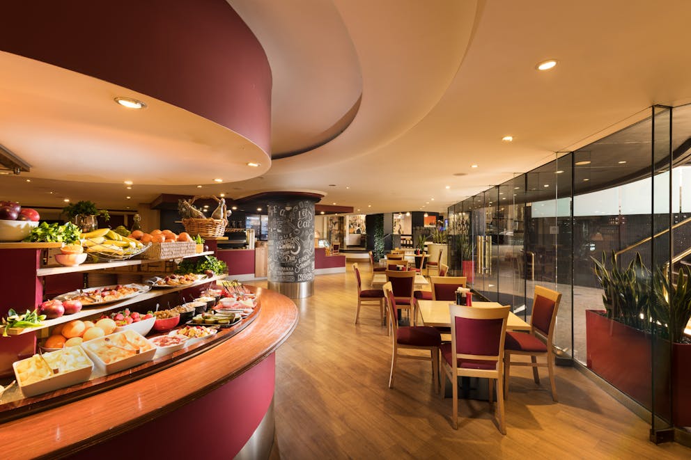 TGs Breakfast Buffet 02 v8