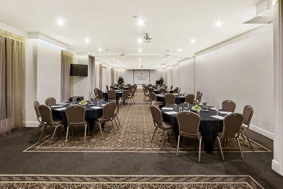 Thornbury Room Stamford Plaza Melbourne v2